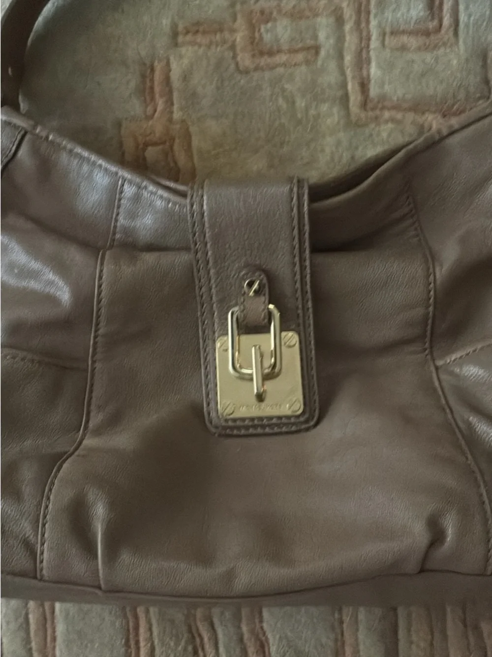 Michael Kors Brown Leather Shoulder Bag with Gold-Tone Lock KILLER BUY